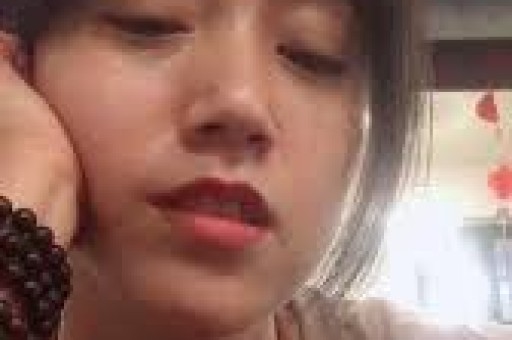 “假洋牌”售后无门带货女演员张静初面临47人集体诉讼