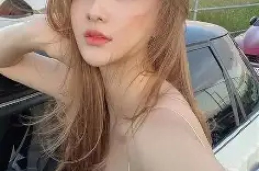 龚雪现状：和丈夫在上海生活73岁仍然很美唯一女儿在美国发展