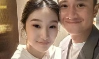 41岁文章上海开陕西面馆亲自端盘子迎客女儿发贴脸合照为他宣传冲上热榜
